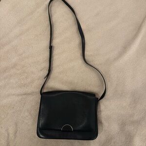 Cuyana Black Pebbled Leather Shoulder Bag | Crossbody Purse